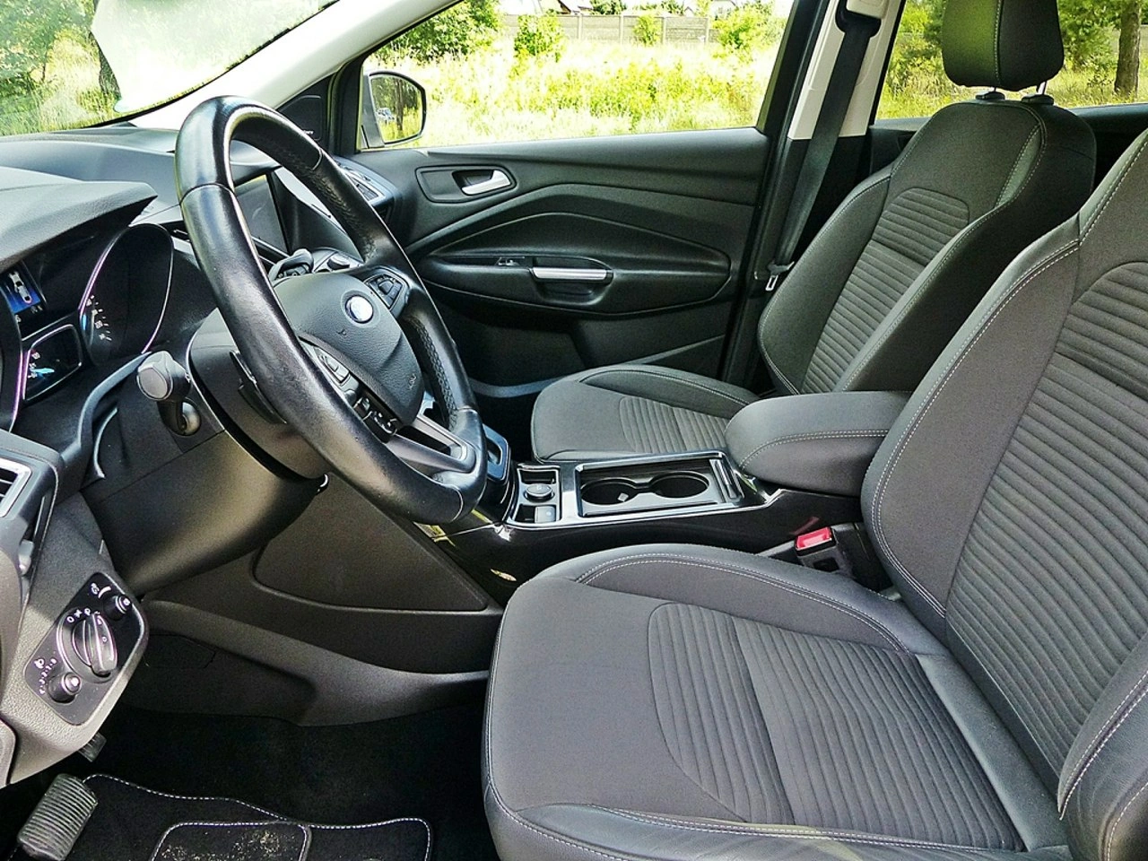 Ford Kuga - Zdjęcie 19