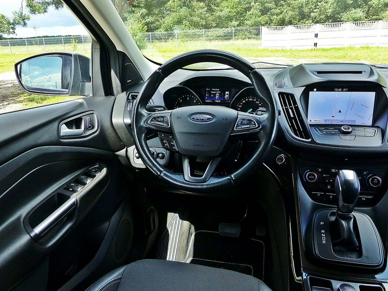 Ford Kuga - Zdjęcie 34