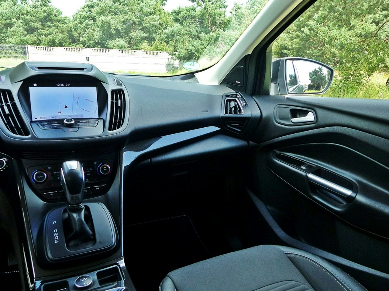 Ford Kuga - Zdjęcie 36