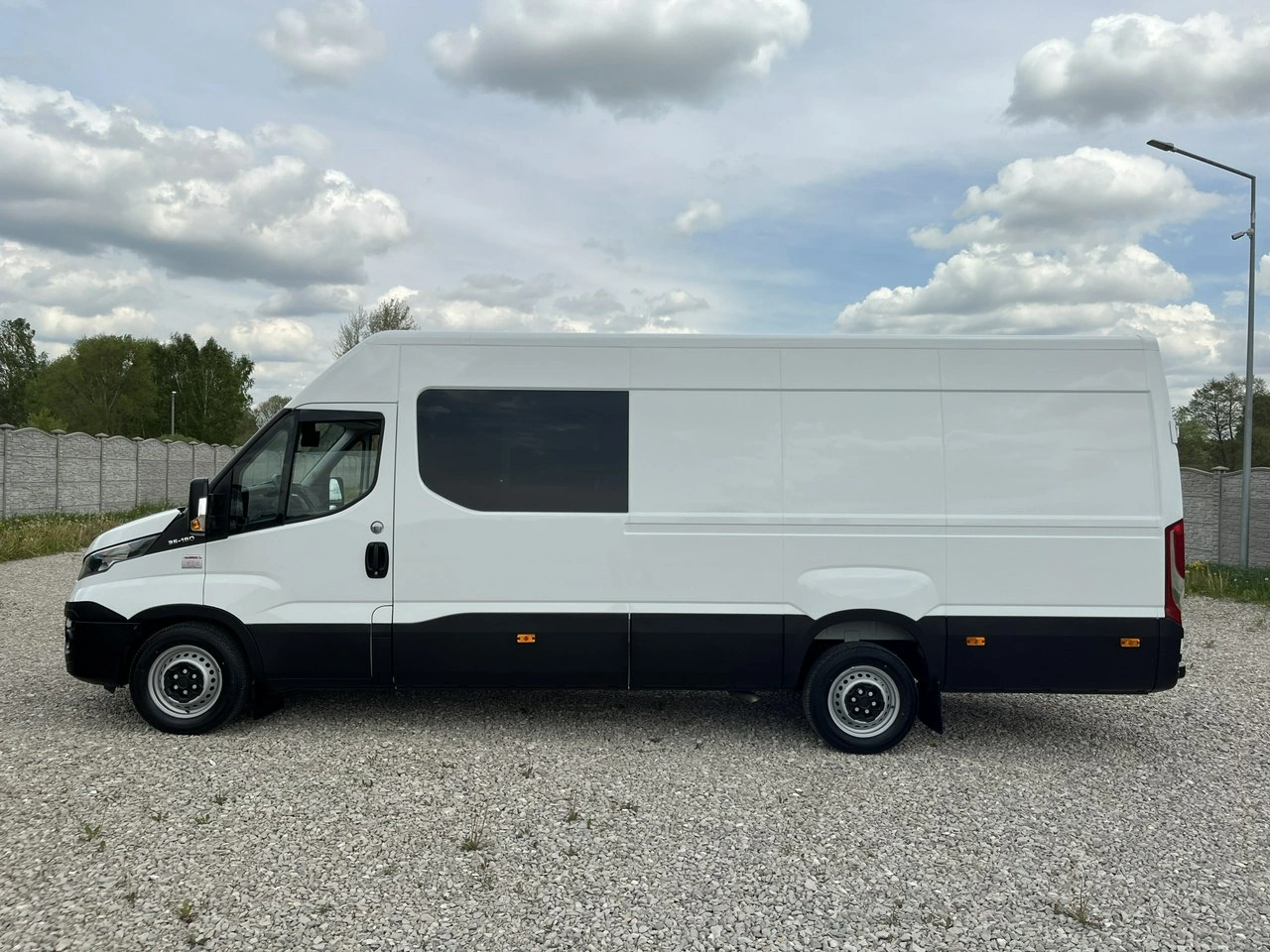 Iveco Daily - Zdjęcie 25