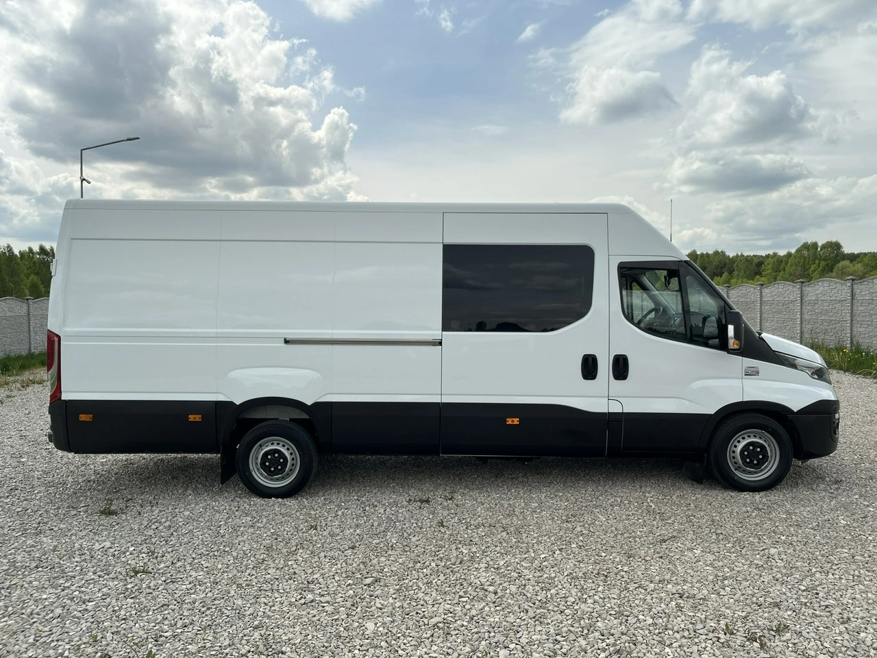 Iveco Daily - Zdjęcie 27
