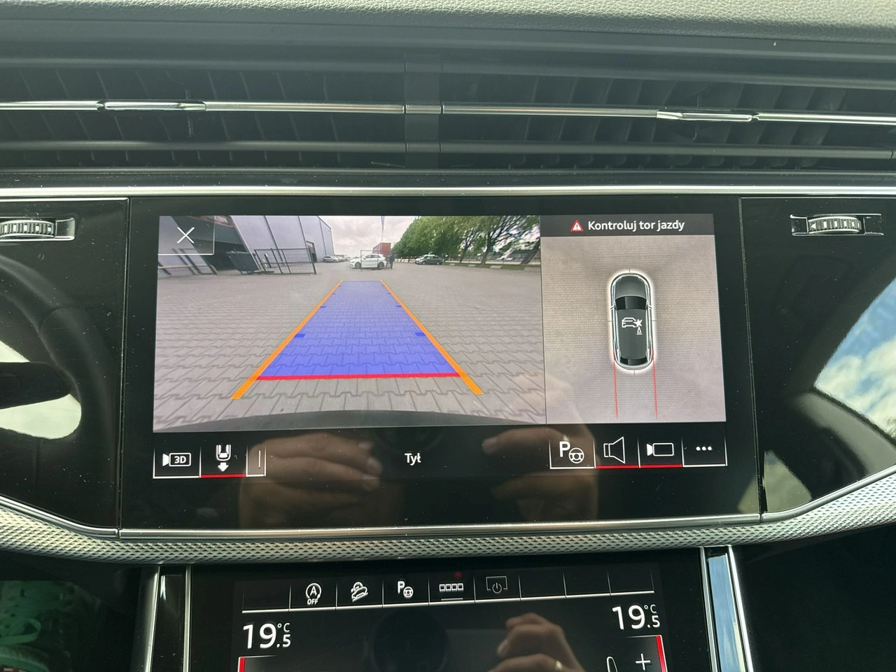 Audi Q8 - Zdjęcie 24