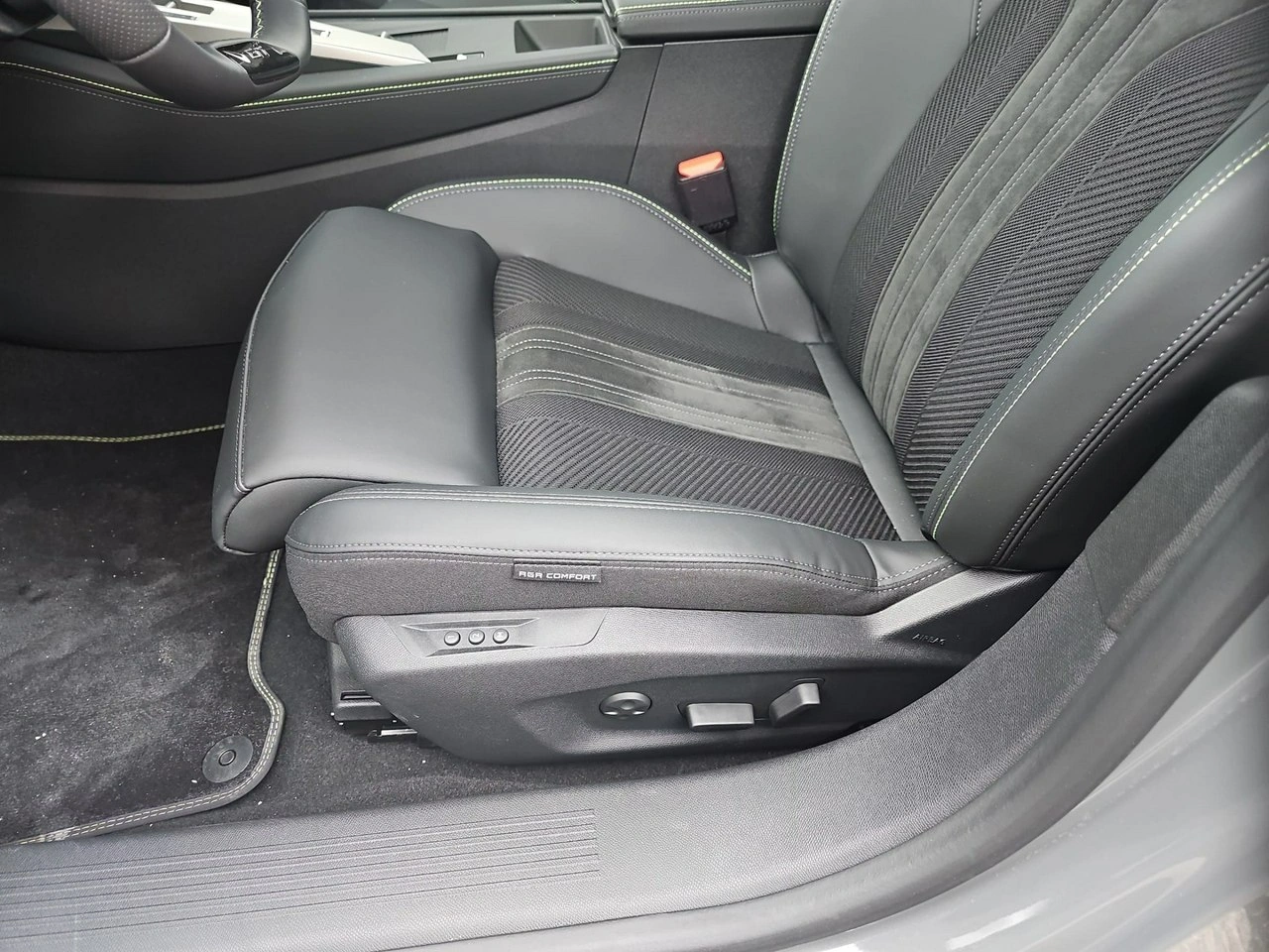 Peugeot 308 - Zdjęcie 16