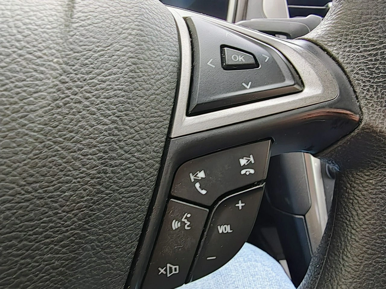Ford Fusion - Zdjęcie 7