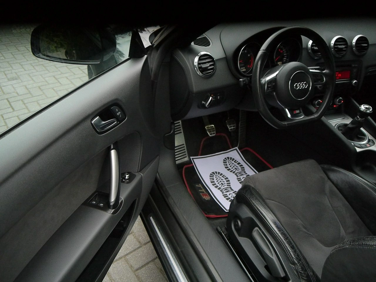 Audi TT - Zdjęcie 28