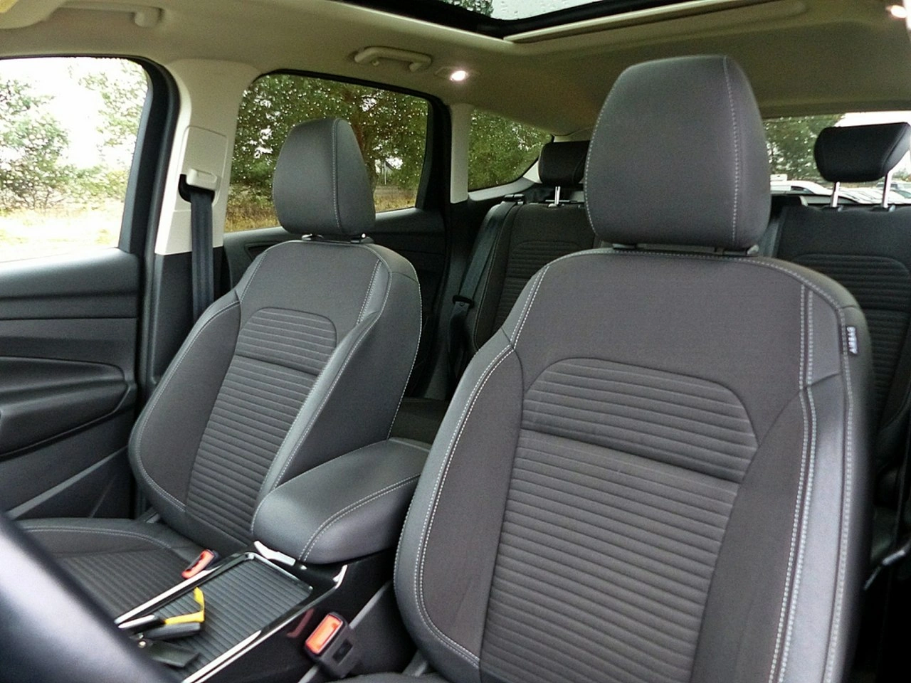 Ford Kuga - Zdjęcie 19