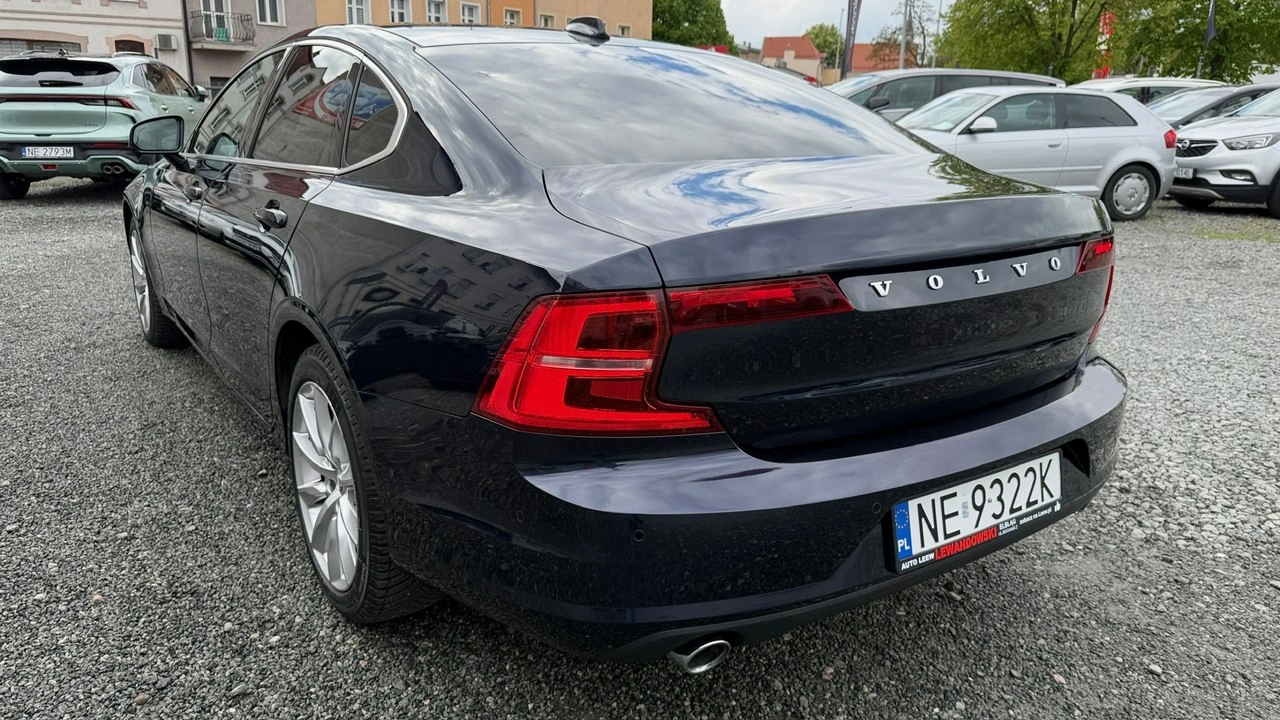 Volvo S90 - Zdjęcie 11