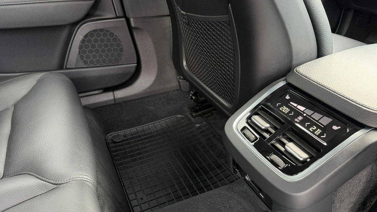 Volvo S90 - Zdjęcie 19