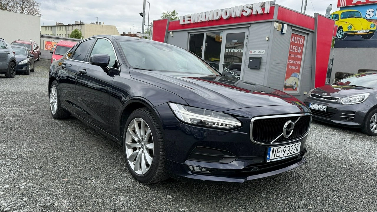 Volvo S90 - Główne zdjęcie
