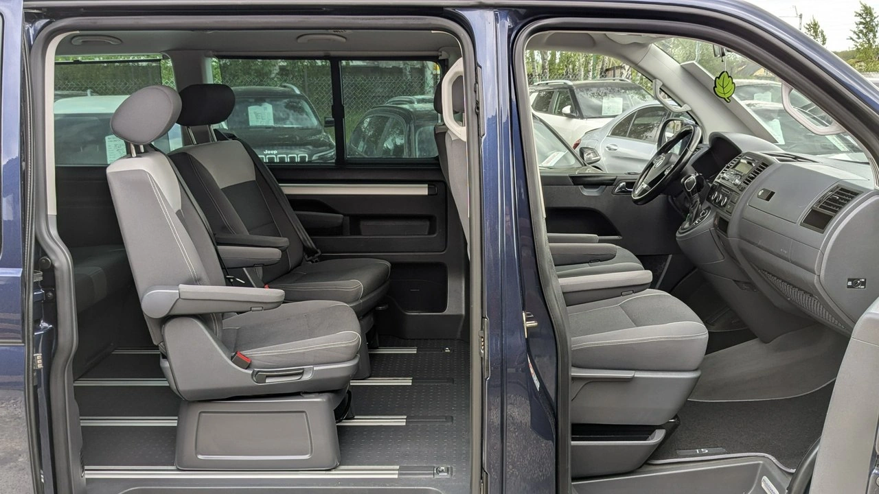 Volkswagen Multivan - Zdjęcie 14