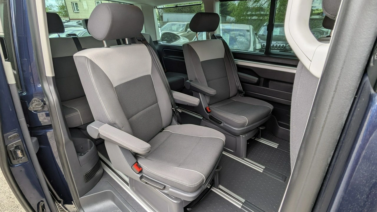 Volkswagen Multivan - Zdjęcie 21