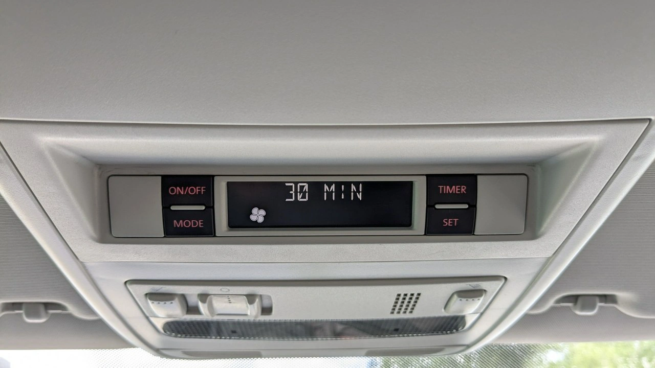Volkswagen Multivan - Zdjęcie 25