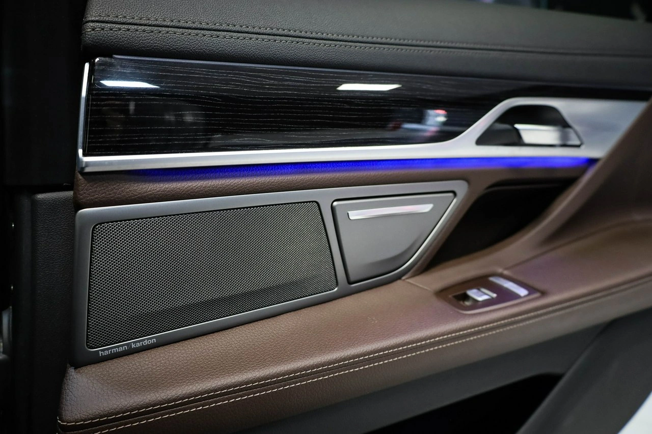 BMW 740 - Zdjęcie 32