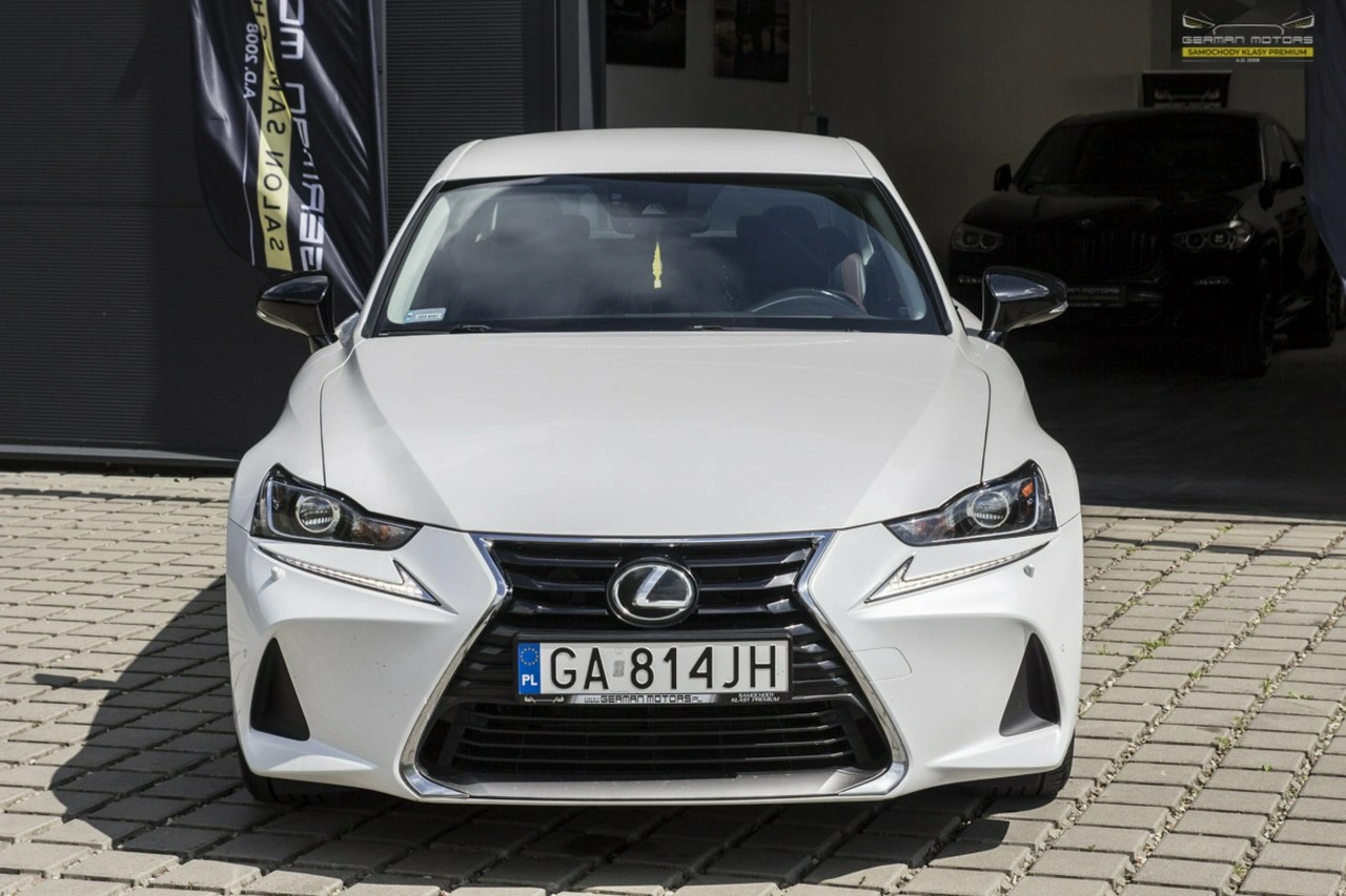 Lexus IS - Zdjęcie 14
