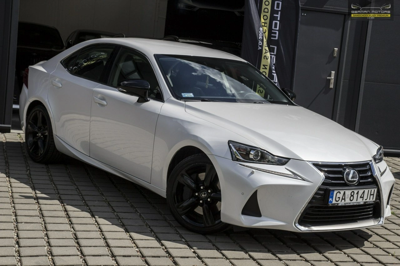 Lexus IS - Zdjęcie 3