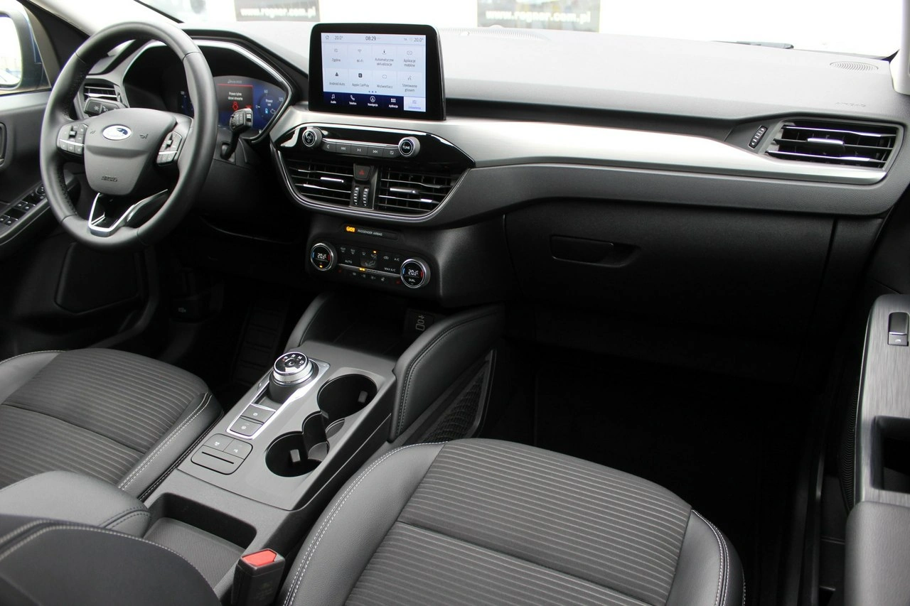 Ford Kuga - Zdjęcie 11