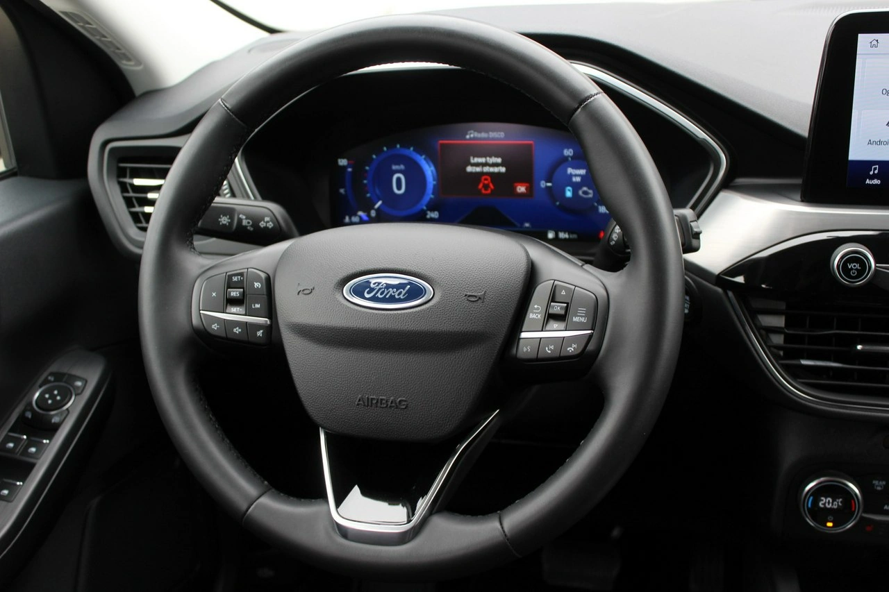 Ford Kuga - Zdjęcie 15