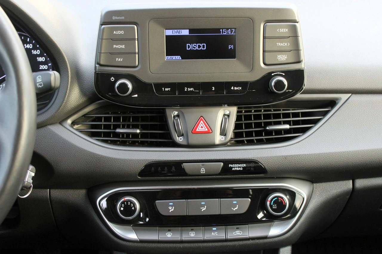 Hyundai i30 - Zdjęcie 16