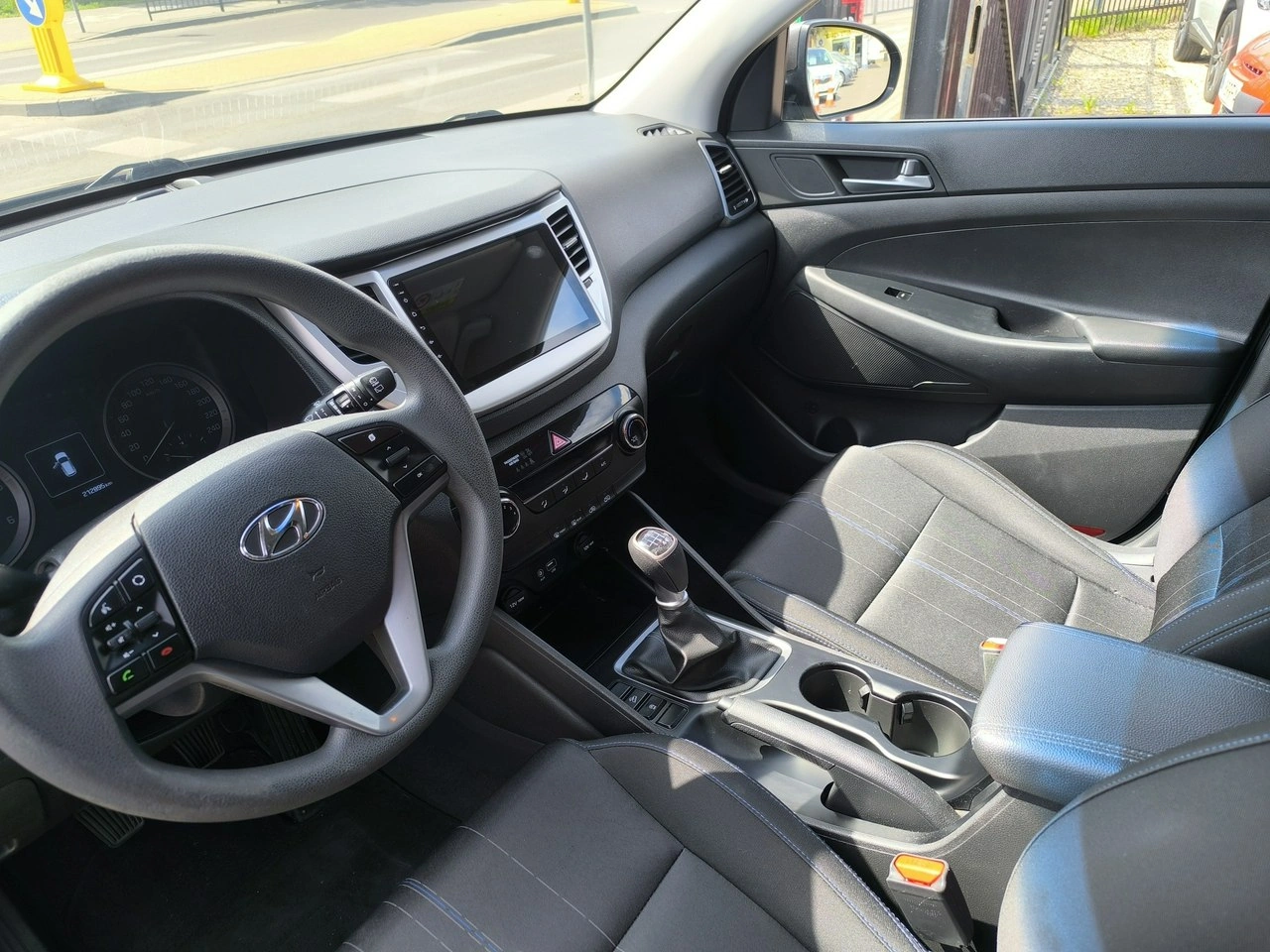 Hyundai Tucson - Zdjęcie 13