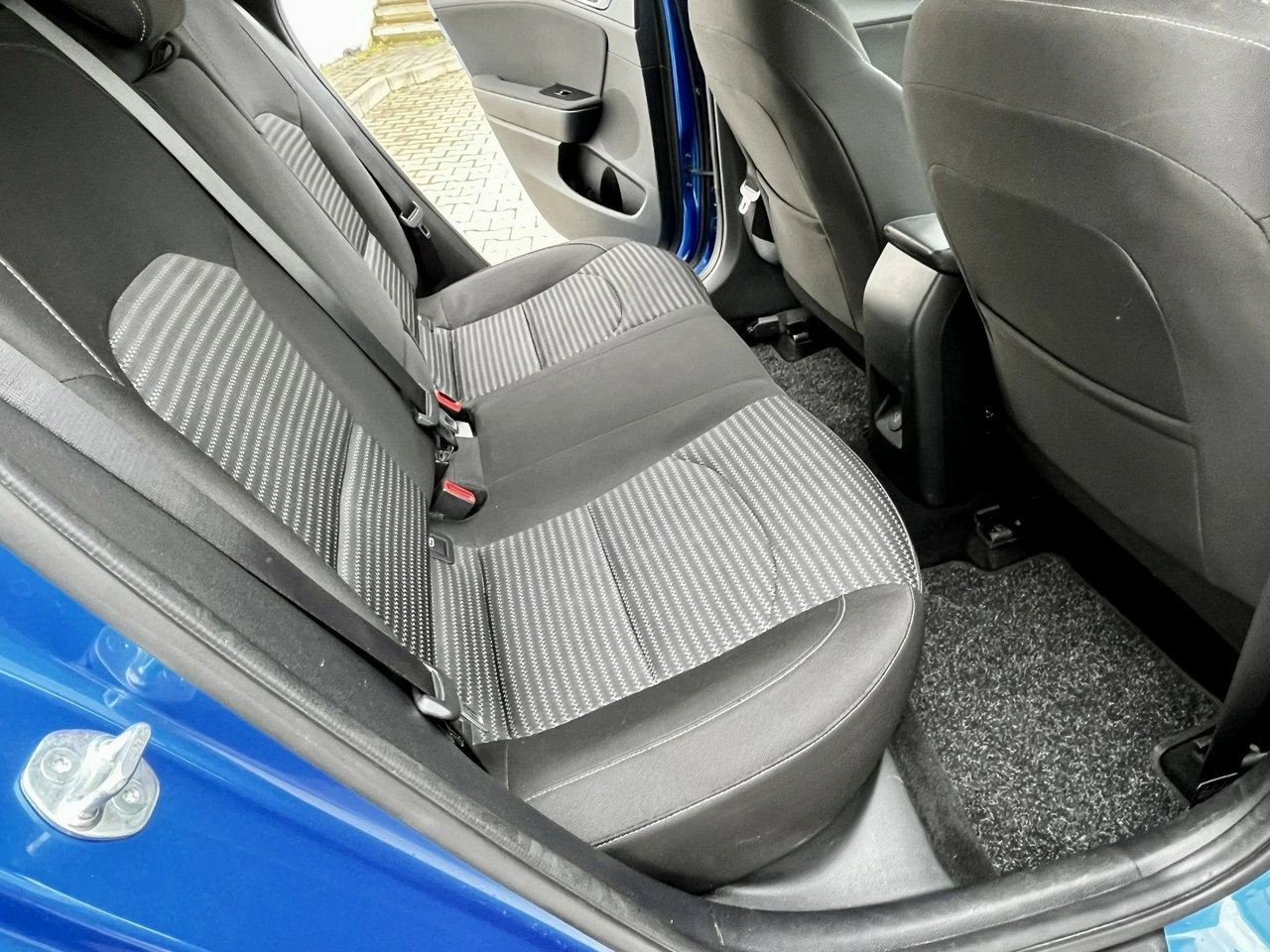 Kia Ceed - Zdjęcie 11