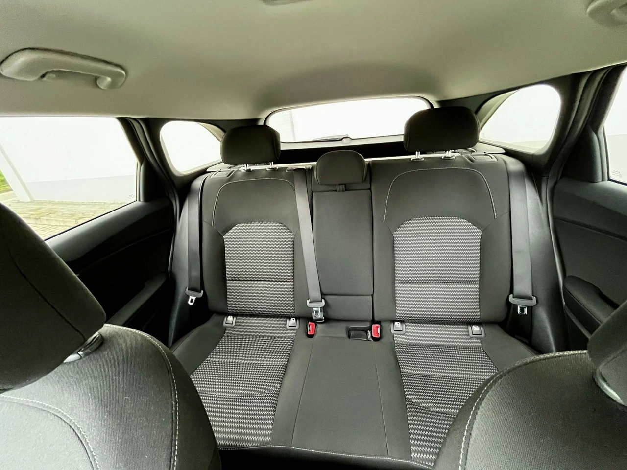 Kia Ceed - Zdjęcie 15