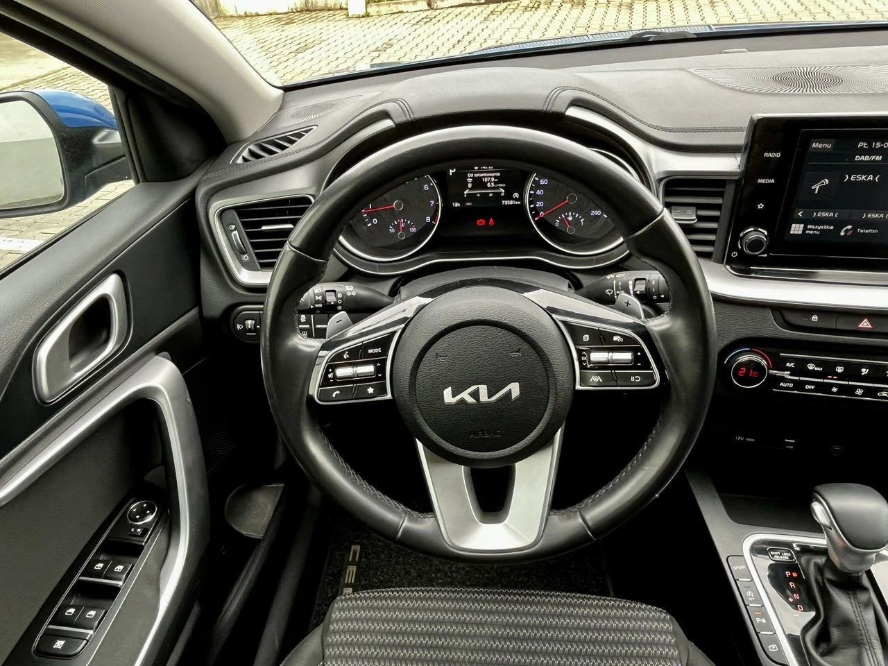 Kia Ceed - Zdjęcie 8