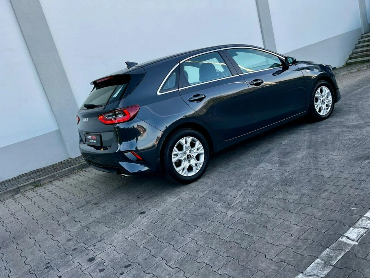 Kia Ceed - Zdjęcie 9