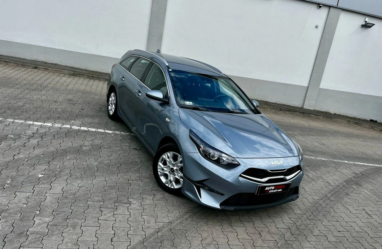 Kia Ceed - Zdjęcie 14