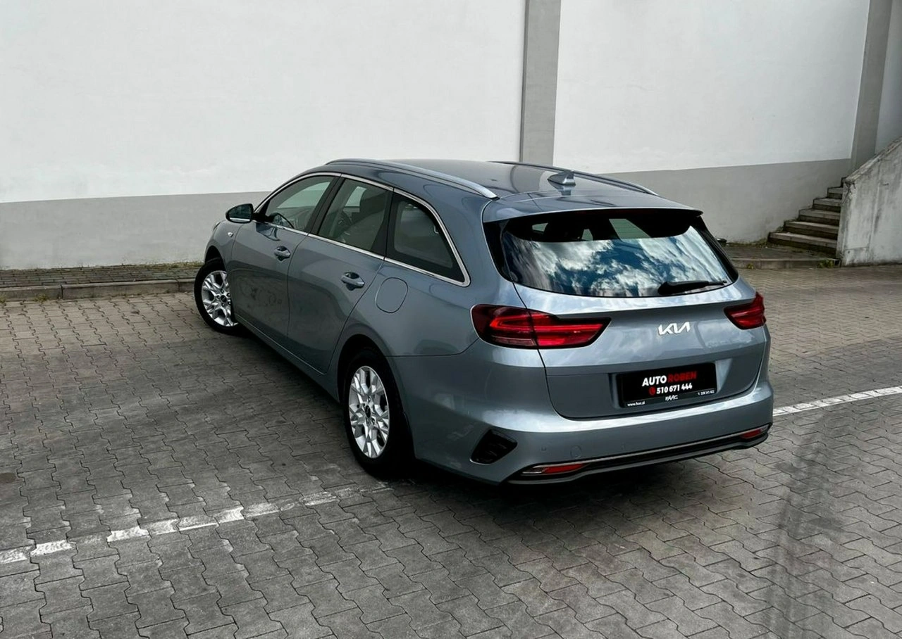Kia Ceed - Zdjęcie 21