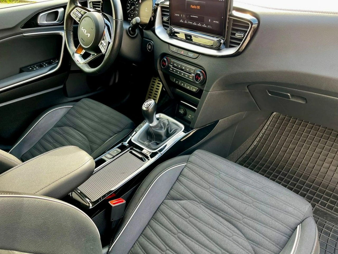 Kia Pro_cee'd - Zdjęcie 10