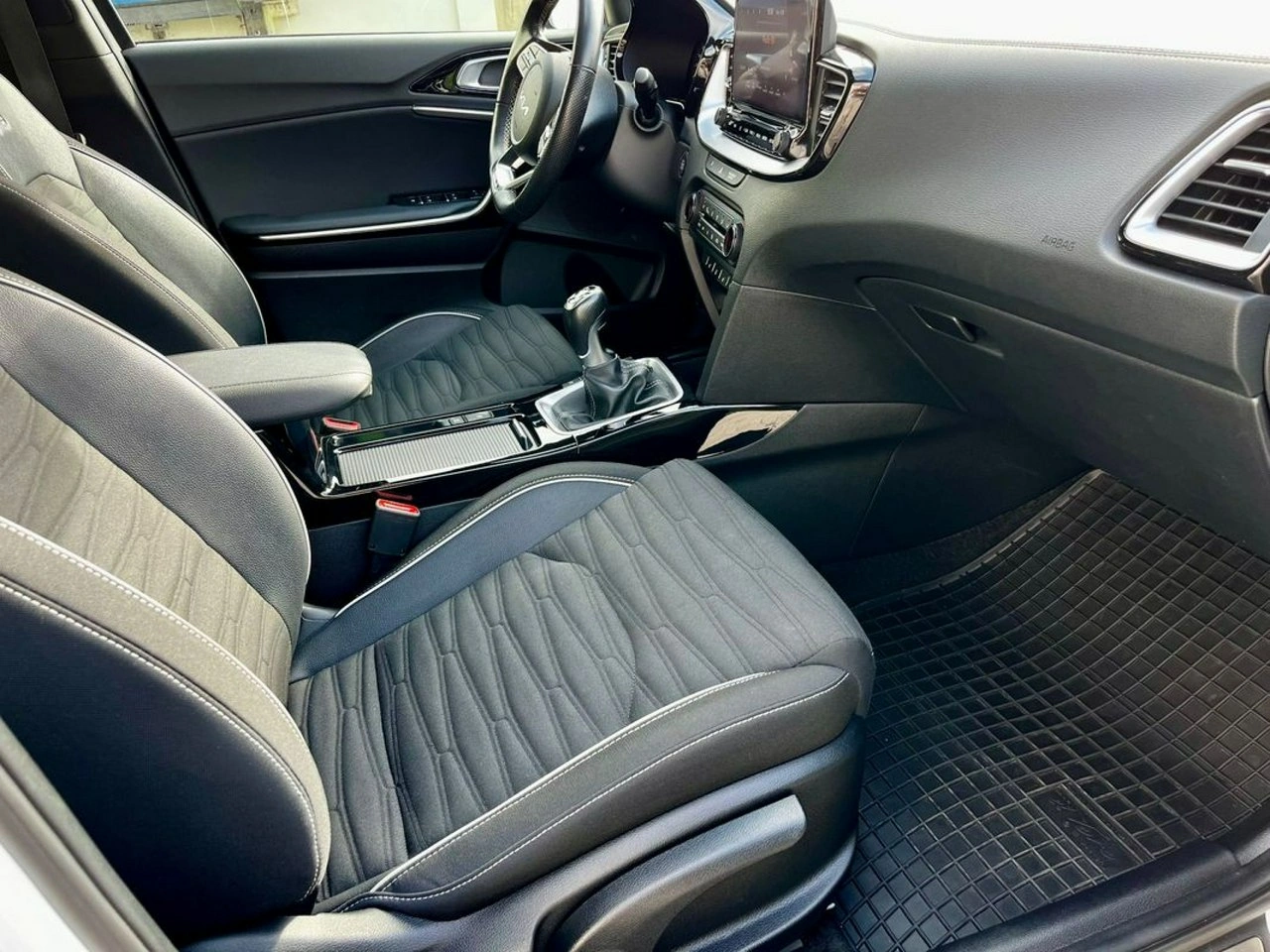 Kia Pro_cee'd - Zdjęcie 8