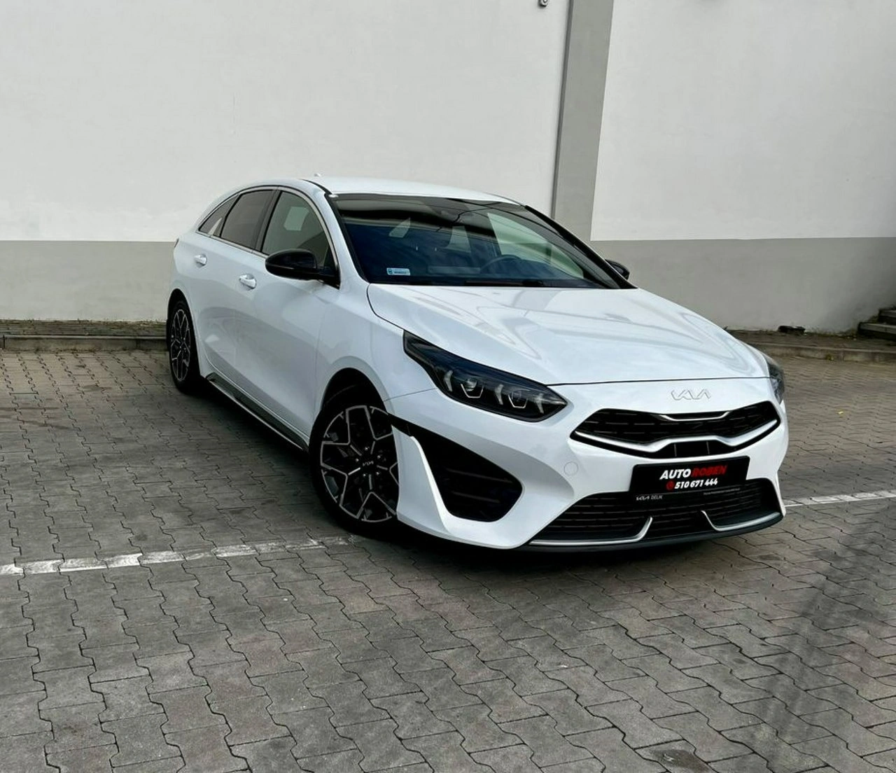 Kia Pro_cee'd - Główne zdjęcie