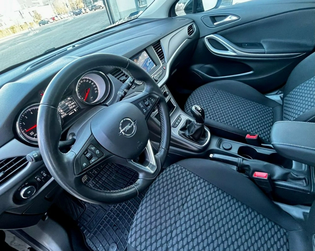 Opel Astra - Zdjęcie 9