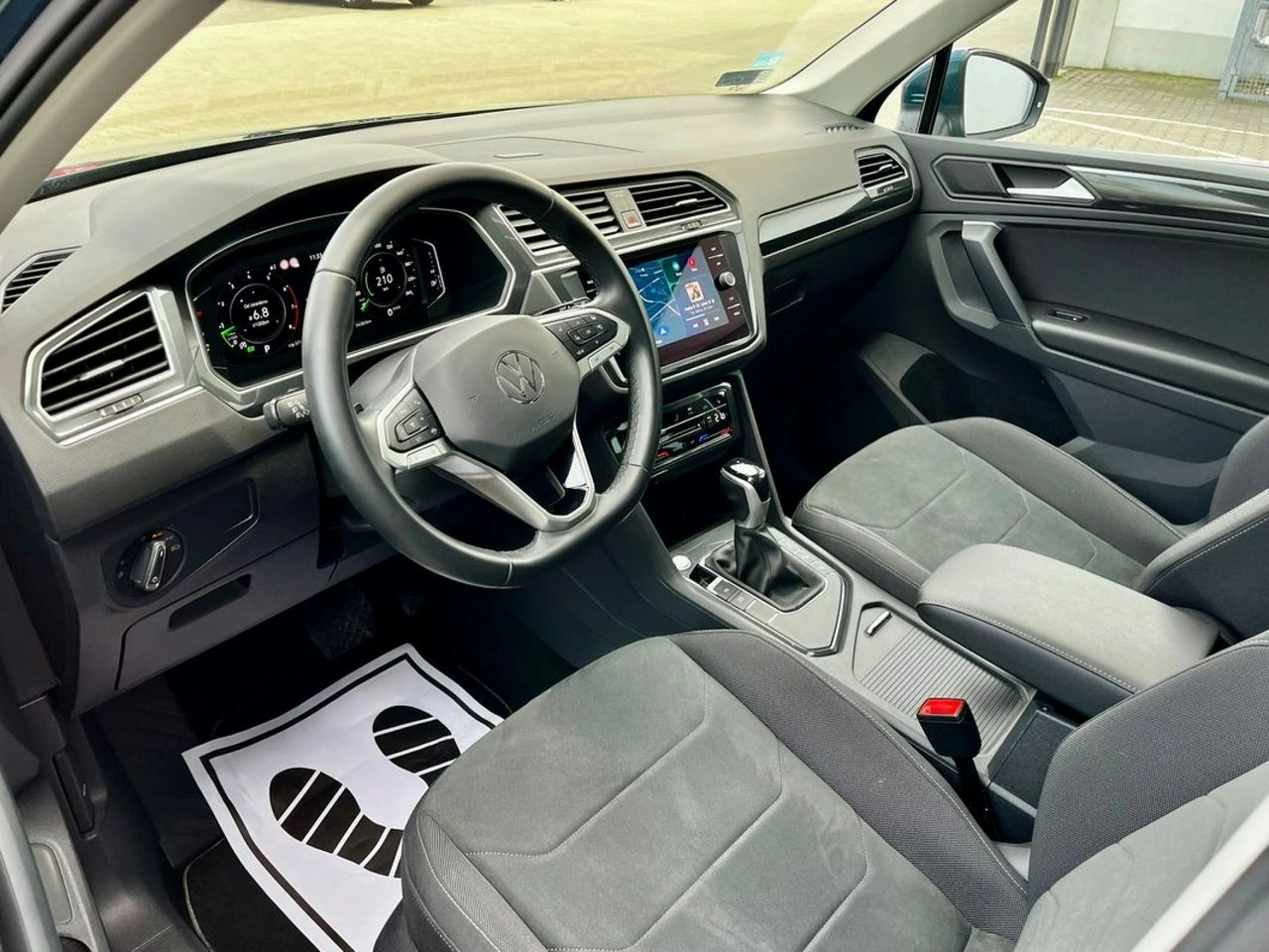 Volkswagen Tiguan - Zdjęcie 23
