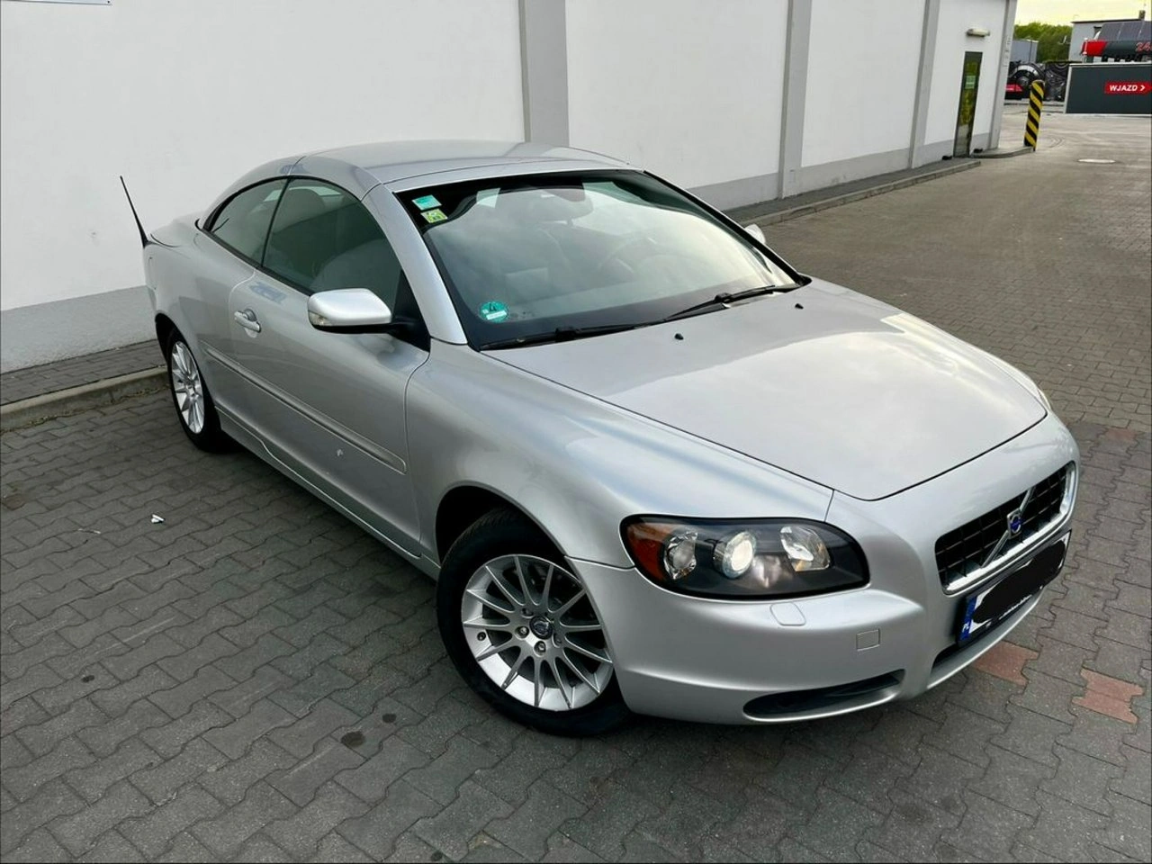 Volvo C70 - Zdjęcie 18