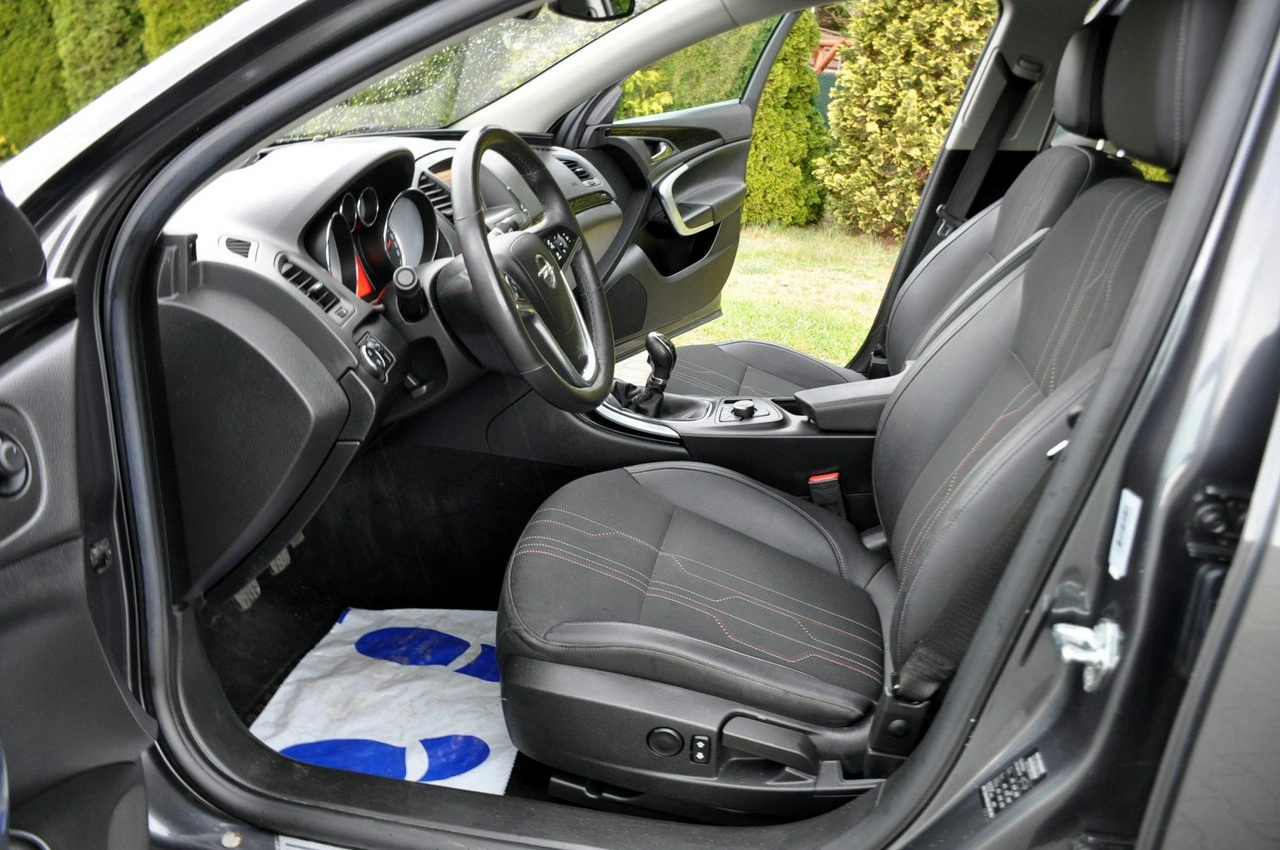 Opel Insignia - Zdjęcie 20