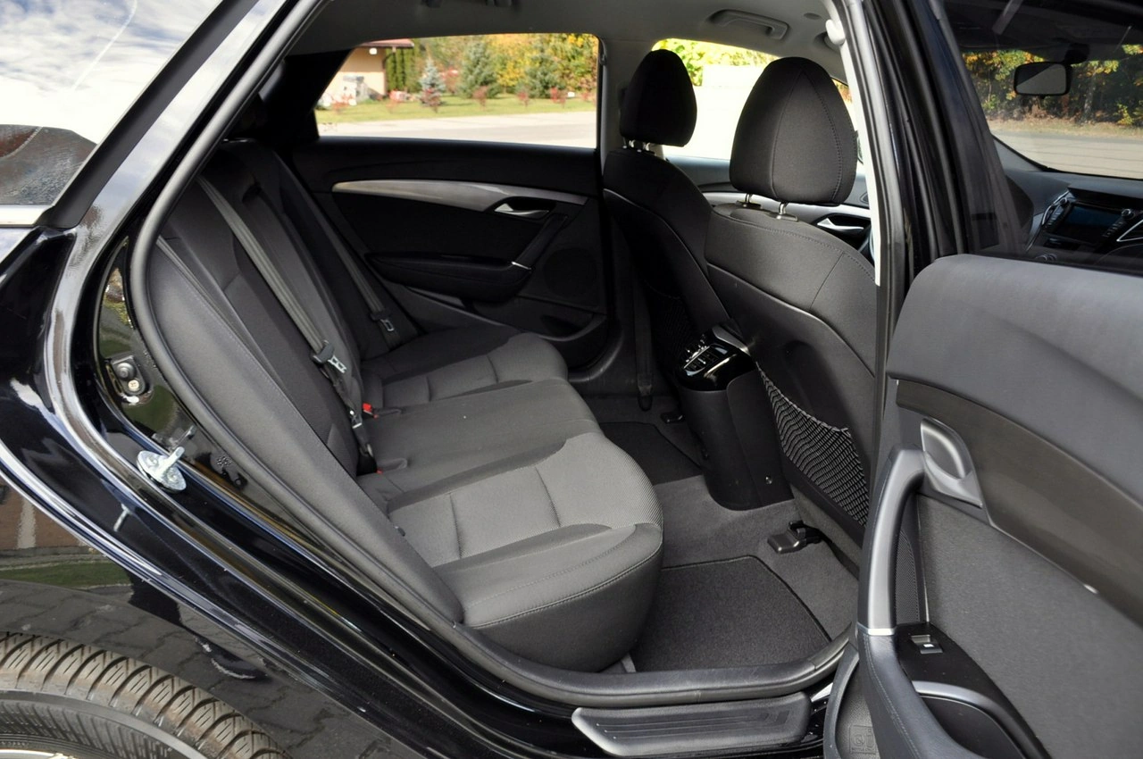 Hyundai i40 - Zdjęcie 18