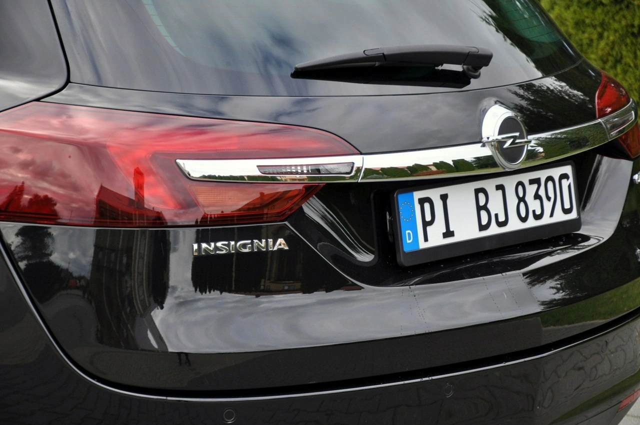 Opel Insignia - Zdjęcie 15