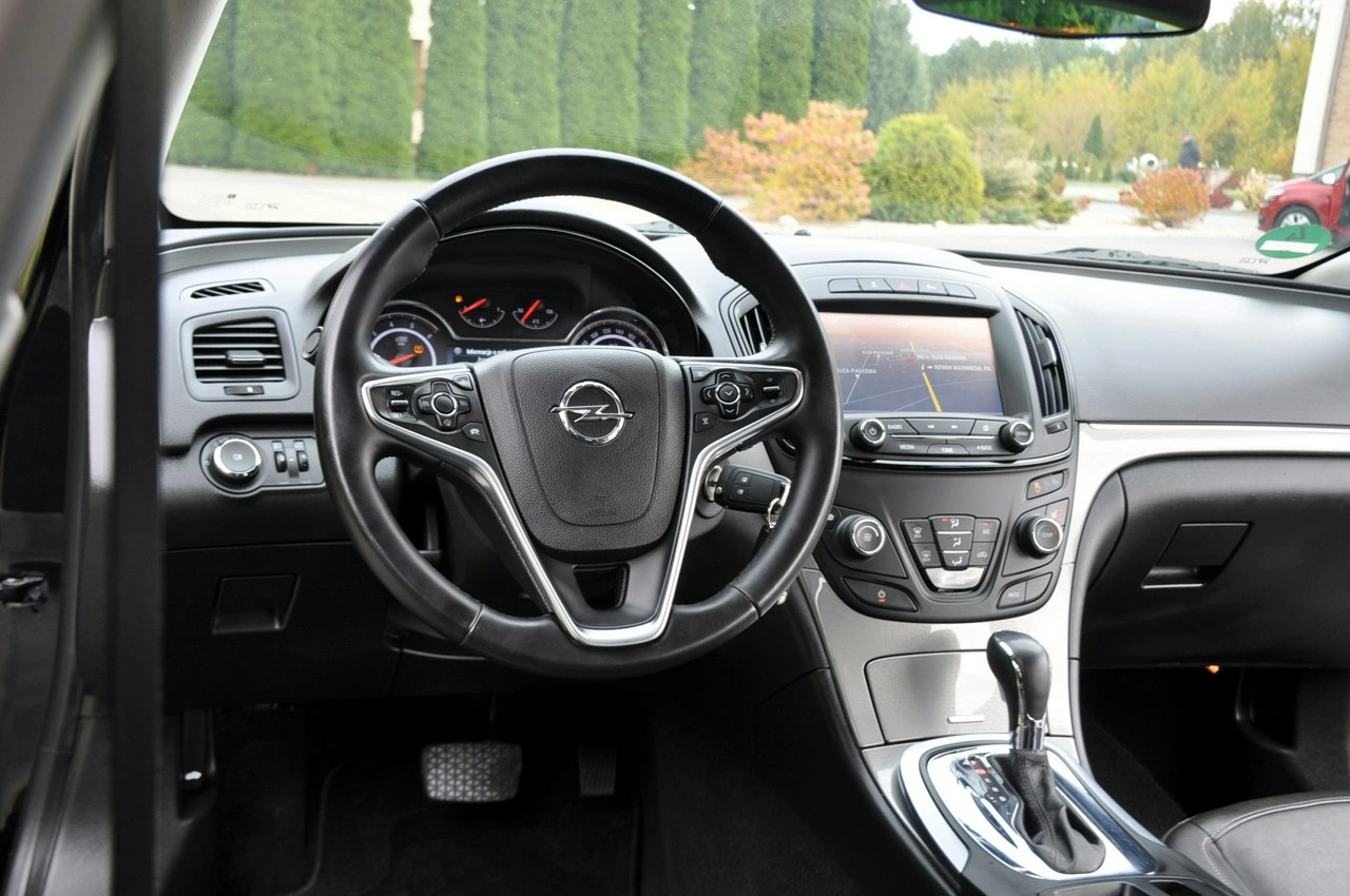 Opel Insignia - Zdjęcie 28
