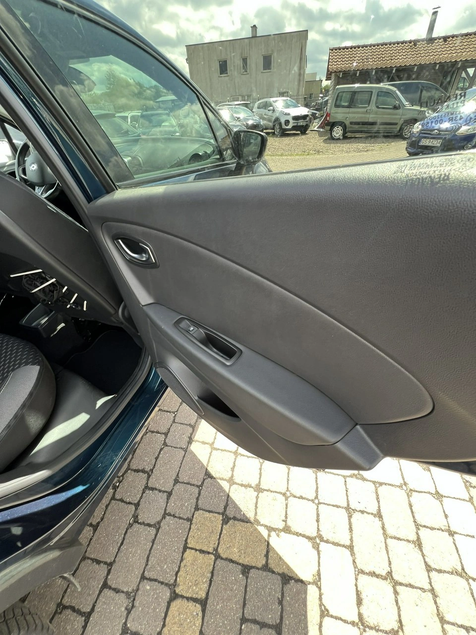 Renault Captur - Zdjęcie 12