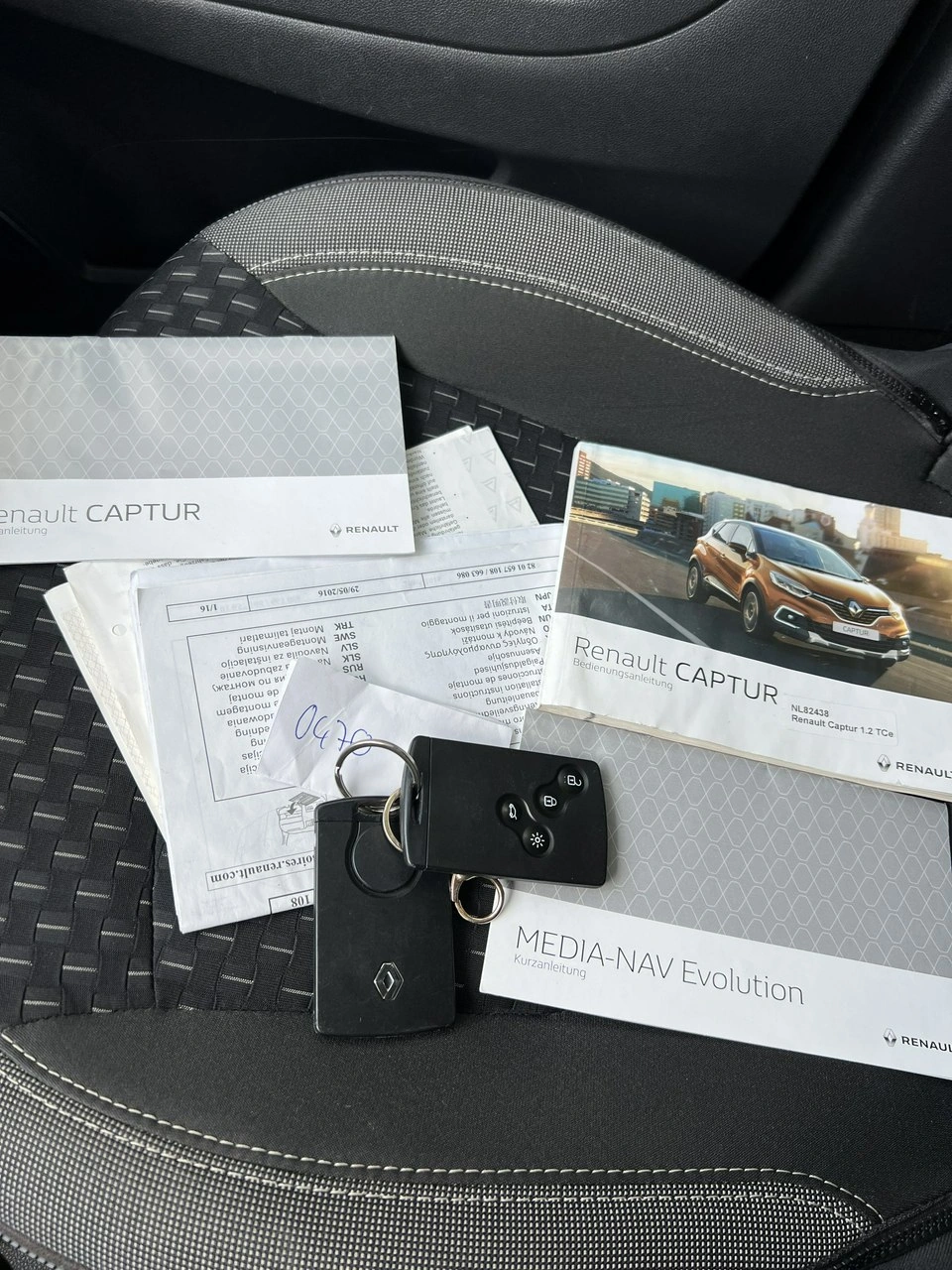 Renault Captur - Zdjęcie 30