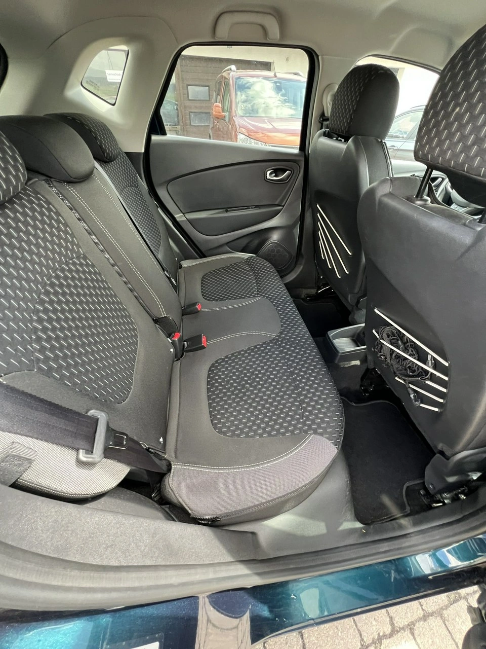 Renault Captur - Zdjęcie 8