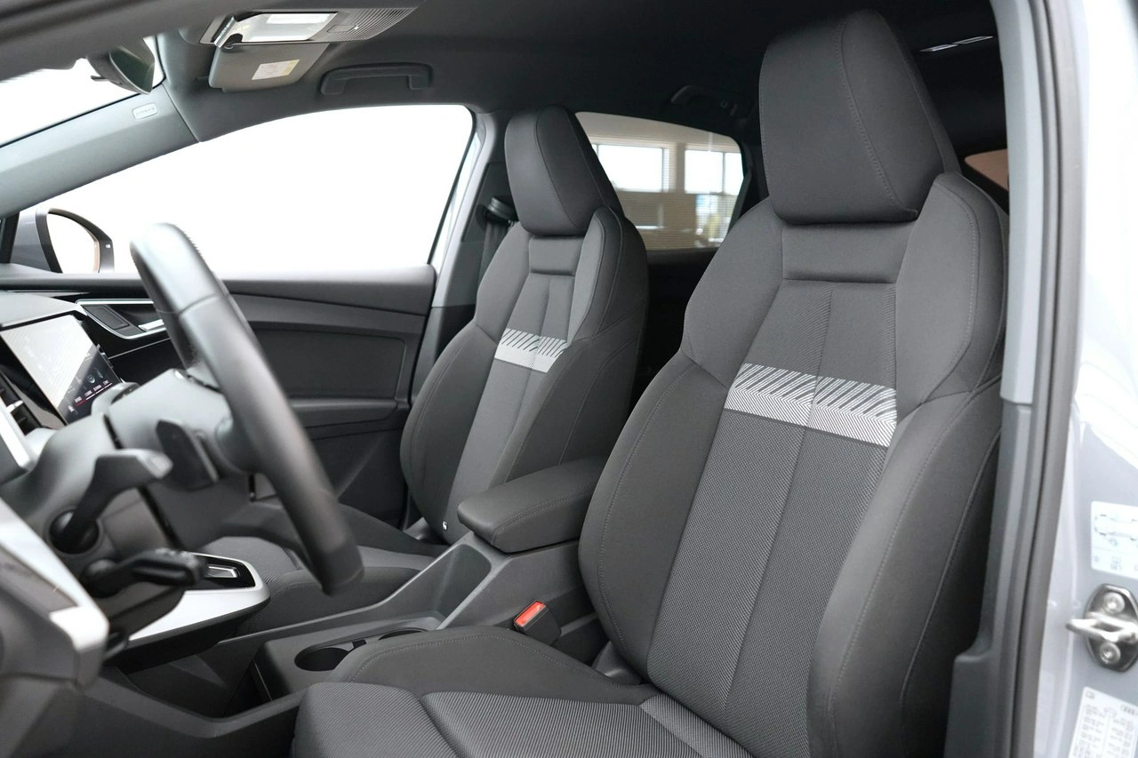 Audi Q4 e-tron - Zdjęcie 13