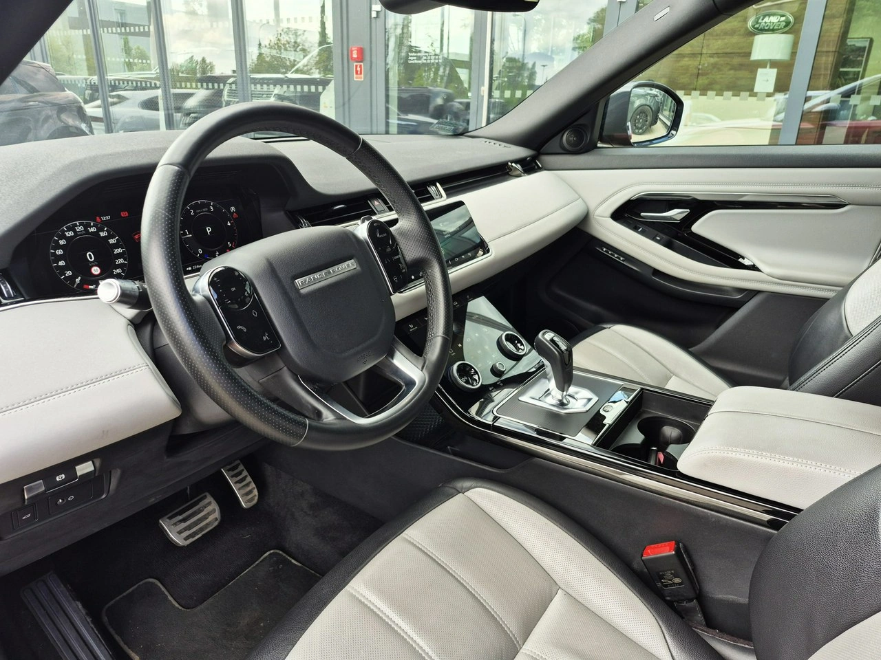 Land Rover Range Rover Evoque - Zdjęcie 19