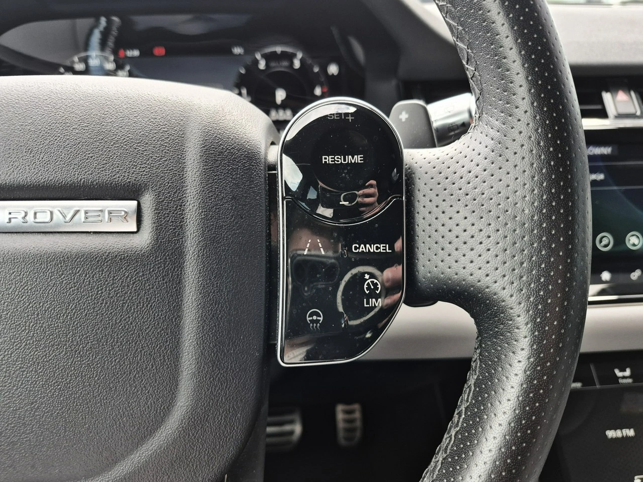 Land Rover Range Rover Evoque - Zdjęcie 30
