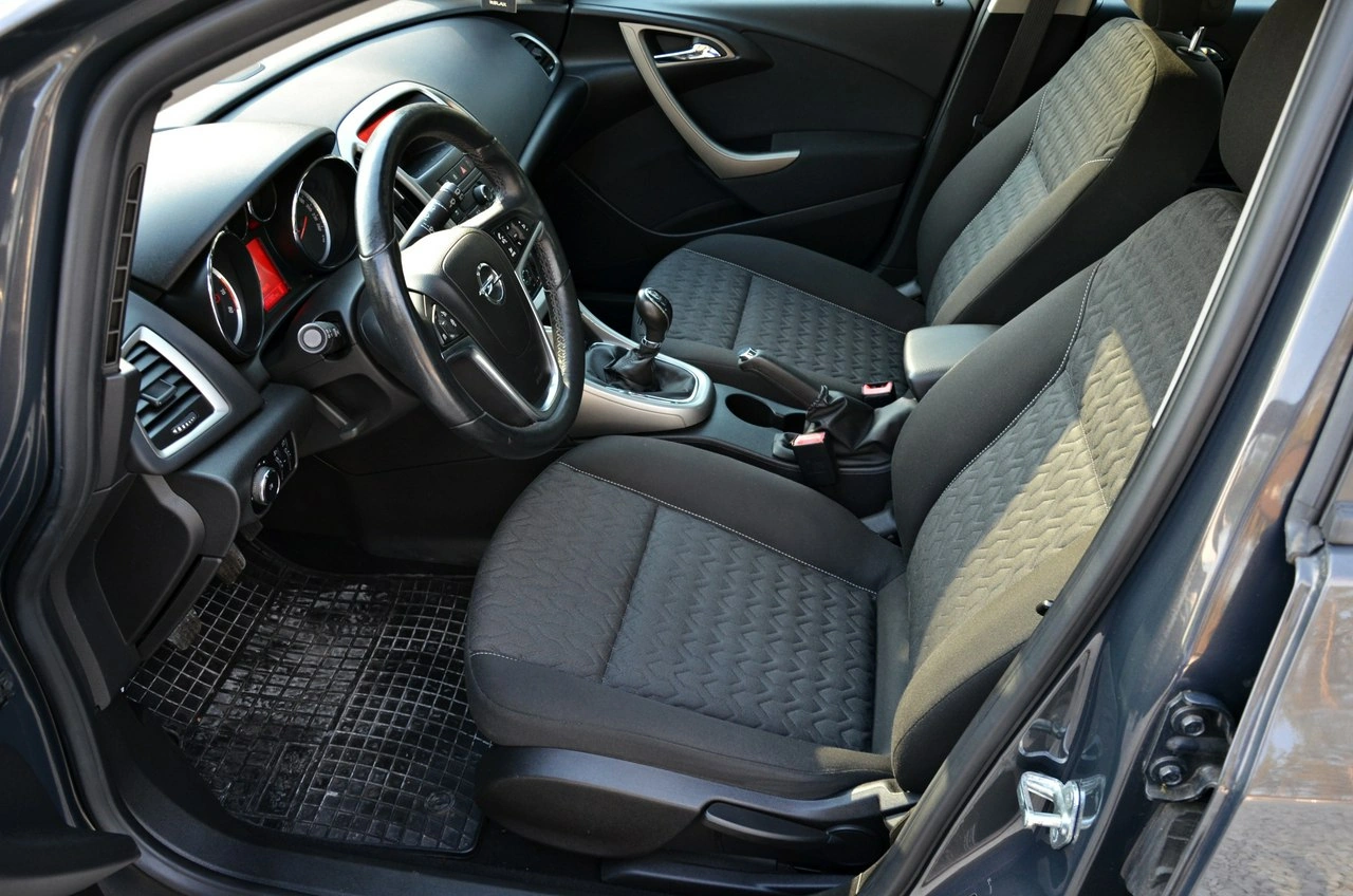 Opel Astra - Zdjęcie 26