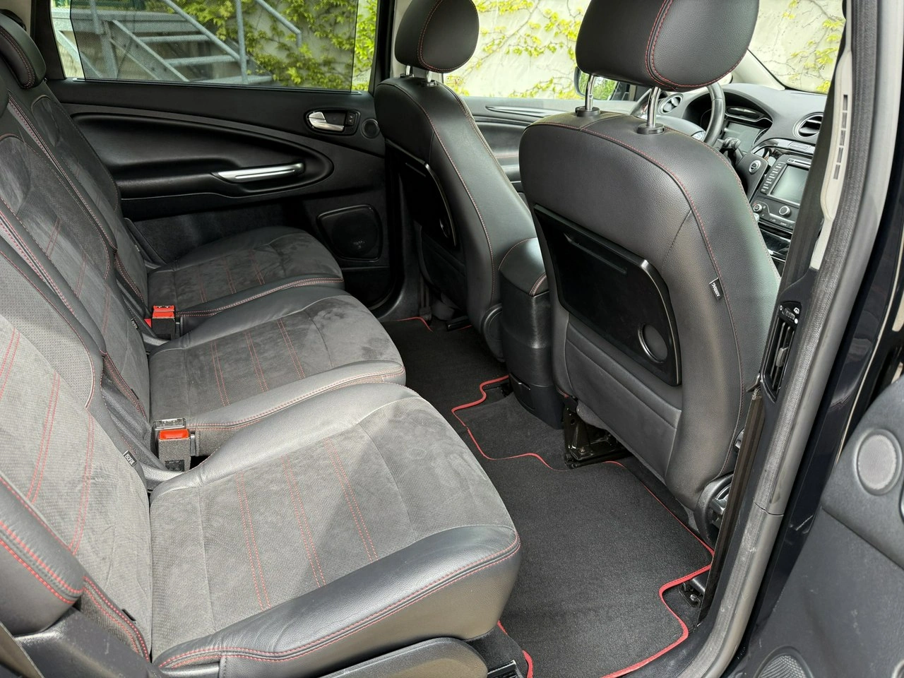 Ford S-Max - Zdjęcie 10
