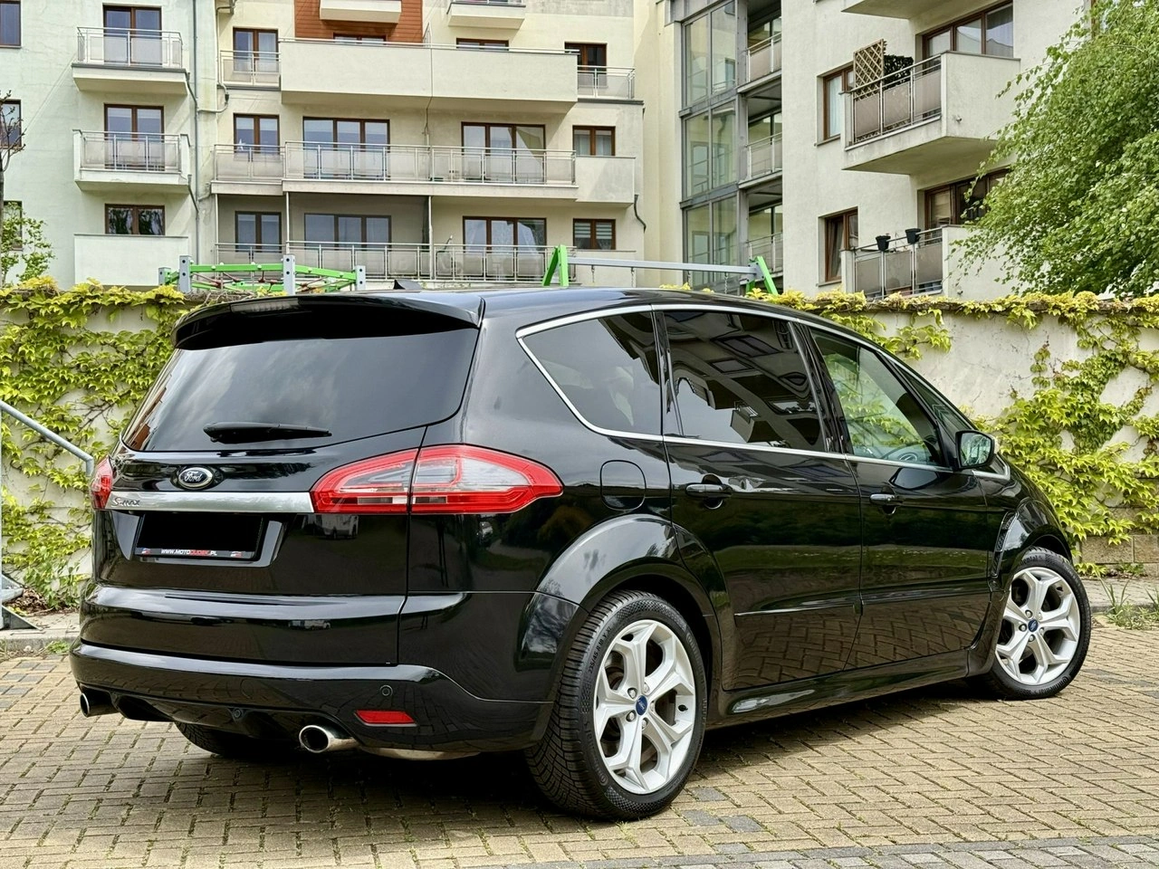 Ford S-Max - Zdjęcie 17