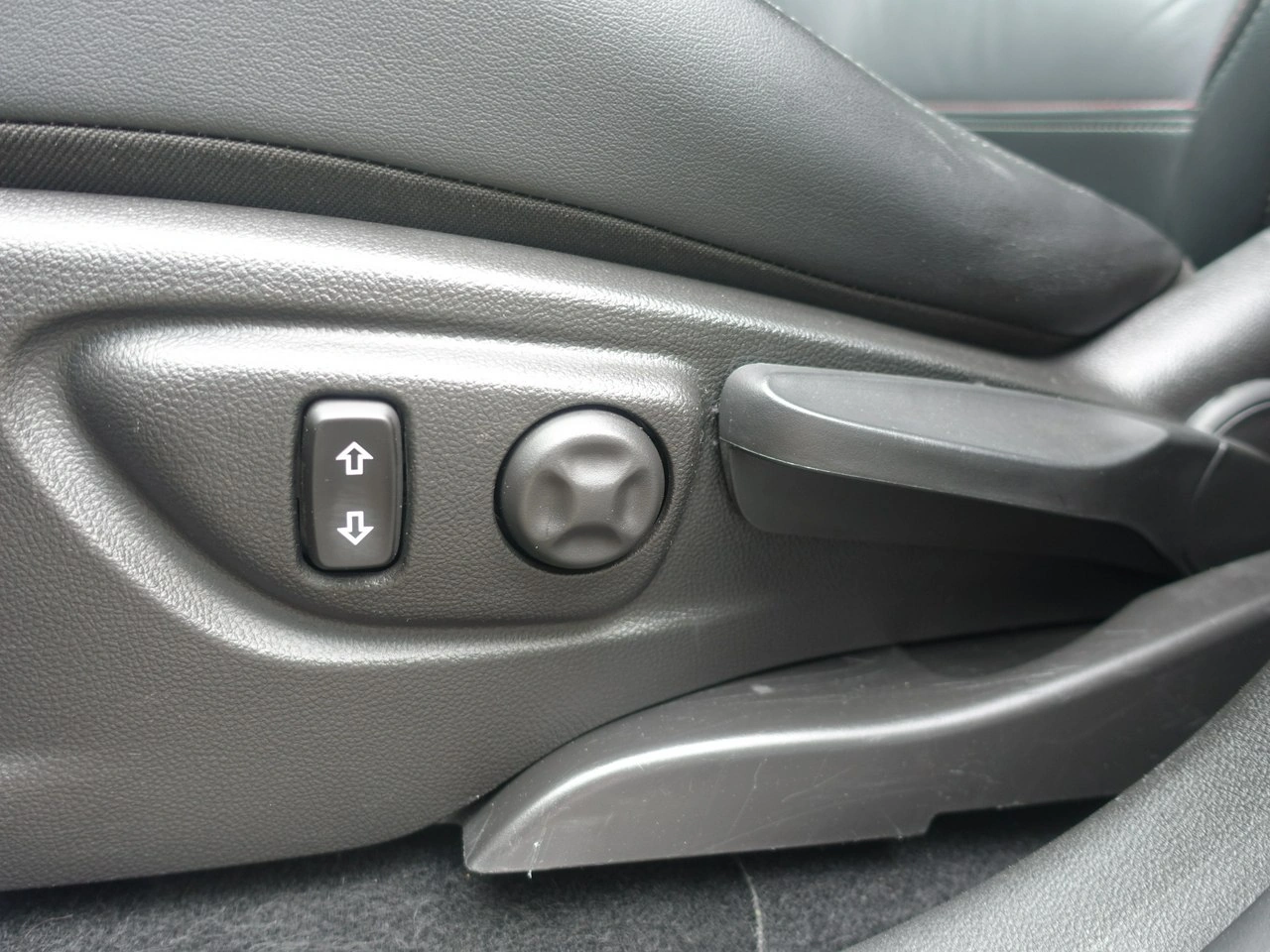 Opel Mokka - Zdjęcie 26