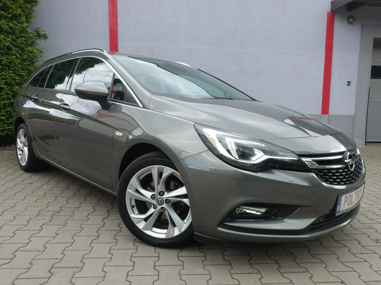 Opel Astra - Zdjęcie 4